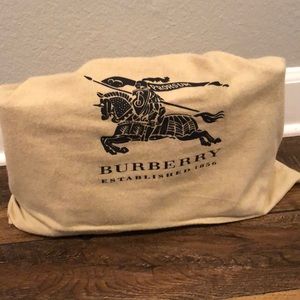 Women’s Burberry tote bag